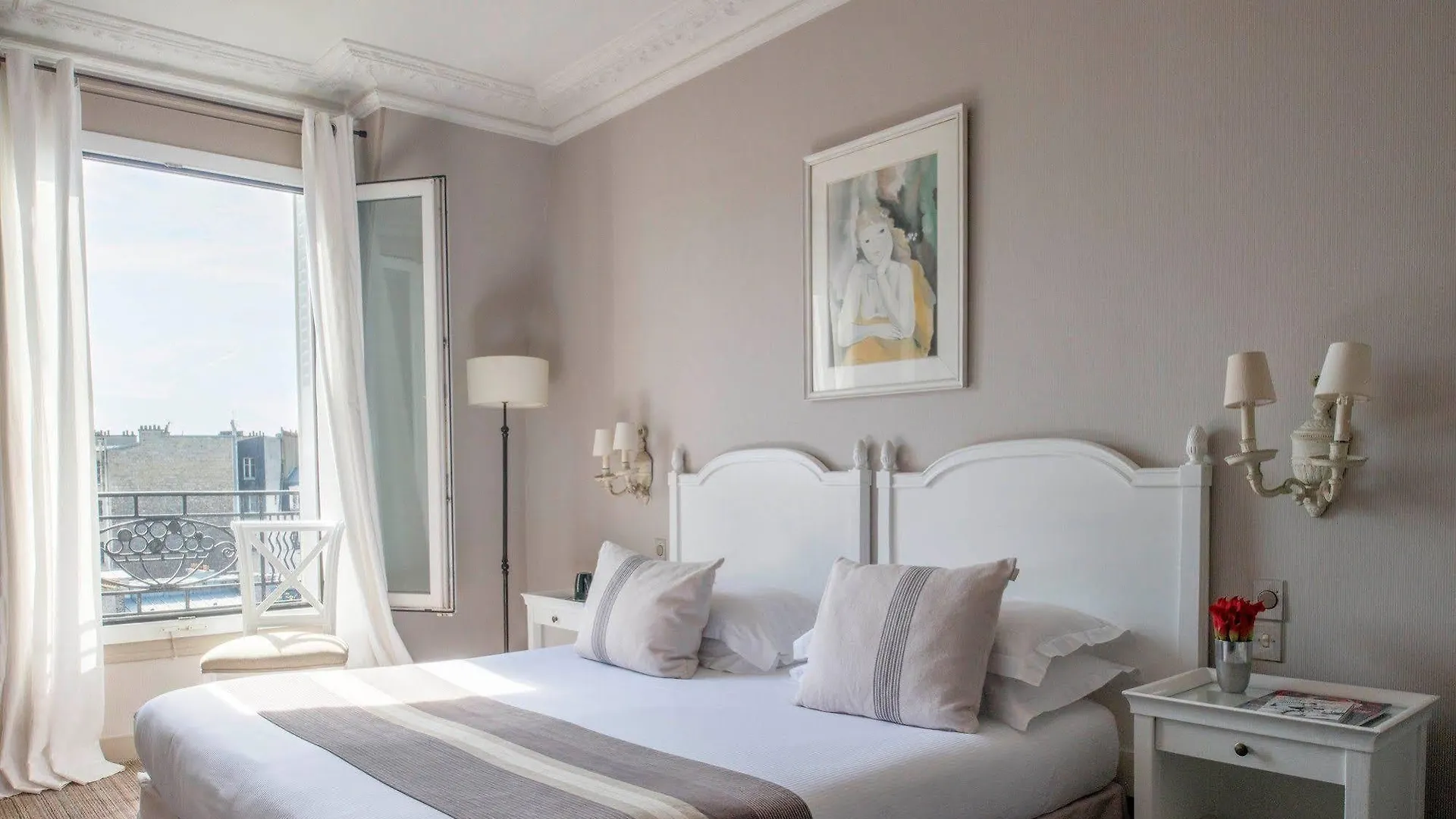 פריז Hotel De Banville