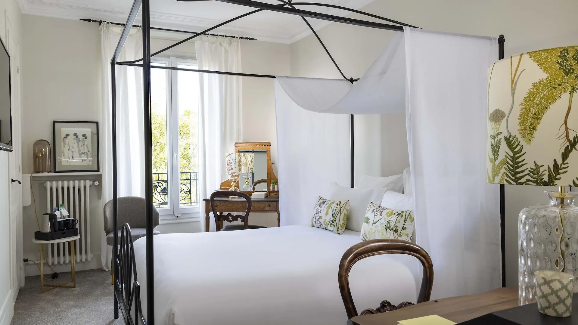Hotel De Banville Paris