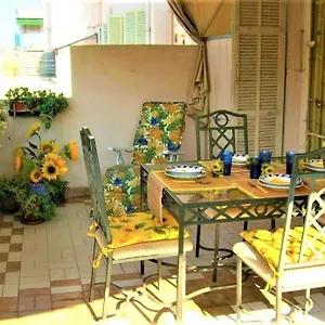 palladium-nizza.fr-provencehotel.com/