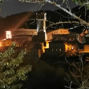 les-chataignes-dardeche.hotels-rhonealpes.com/
