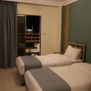 احجز هنا