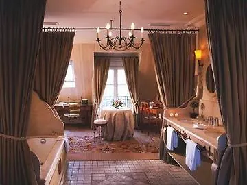 Hotel De Banville Paris
